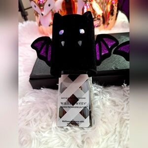 Bath and body works BAT wall flower holder